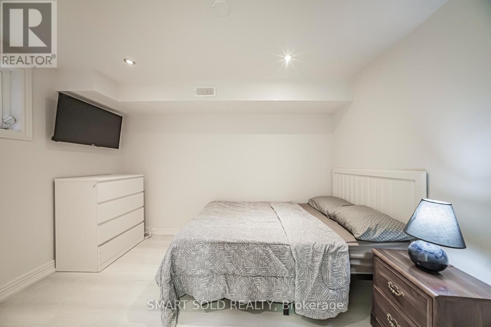 151 Silas Hill Drive, Toronto, Ontario  M2J 2X8 - Photo 26 - C13212180