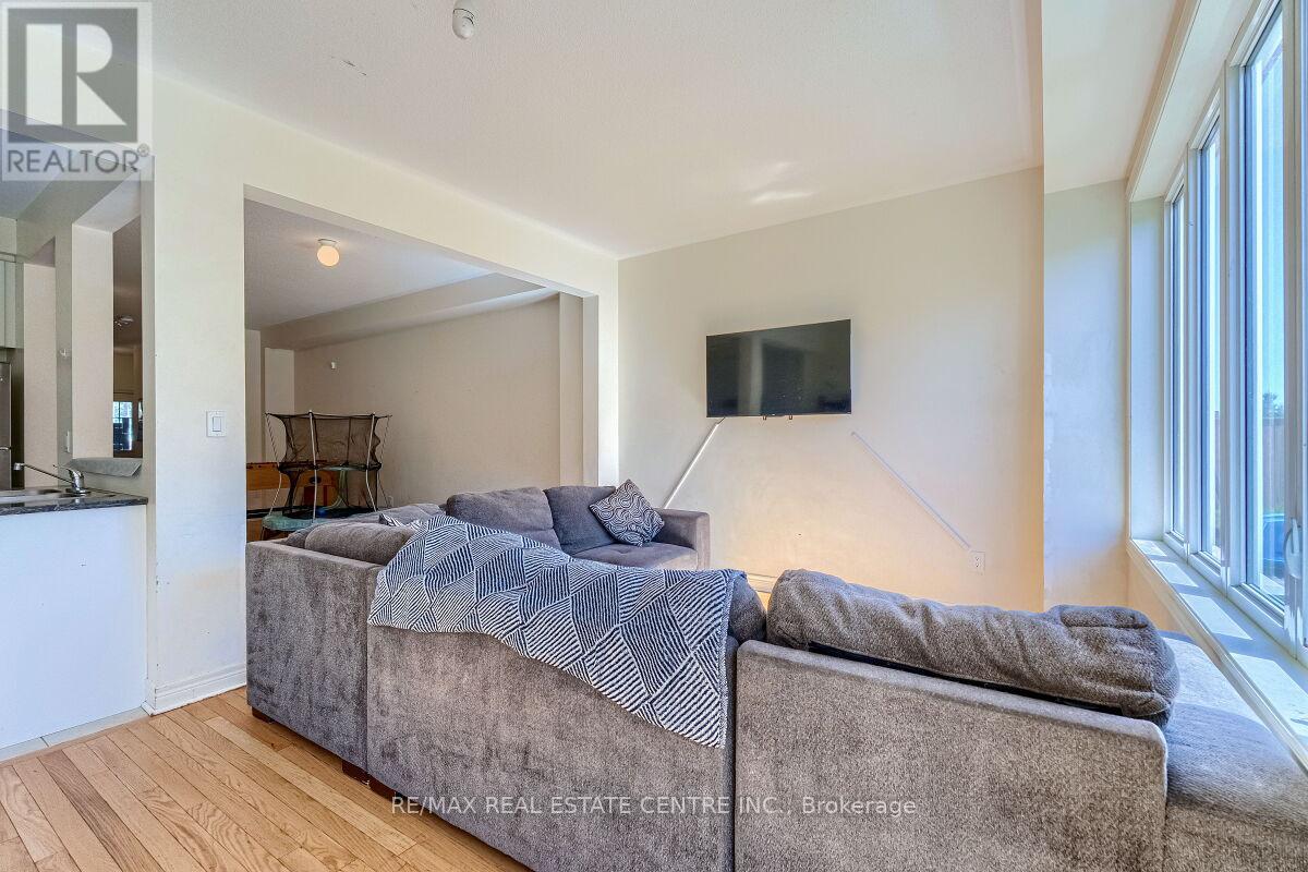 1193 Kettering Drive, Oshawa, Ontario  L1K 1A6 - Photo 20 - E13212188