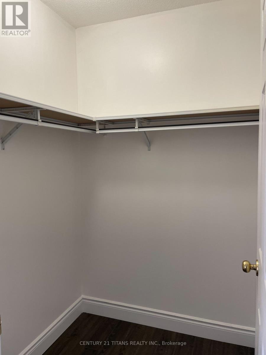 Upper - 11 Etienne Street, Toronto, Ontario  M1L 0A2 - Photo 16 - E13212198