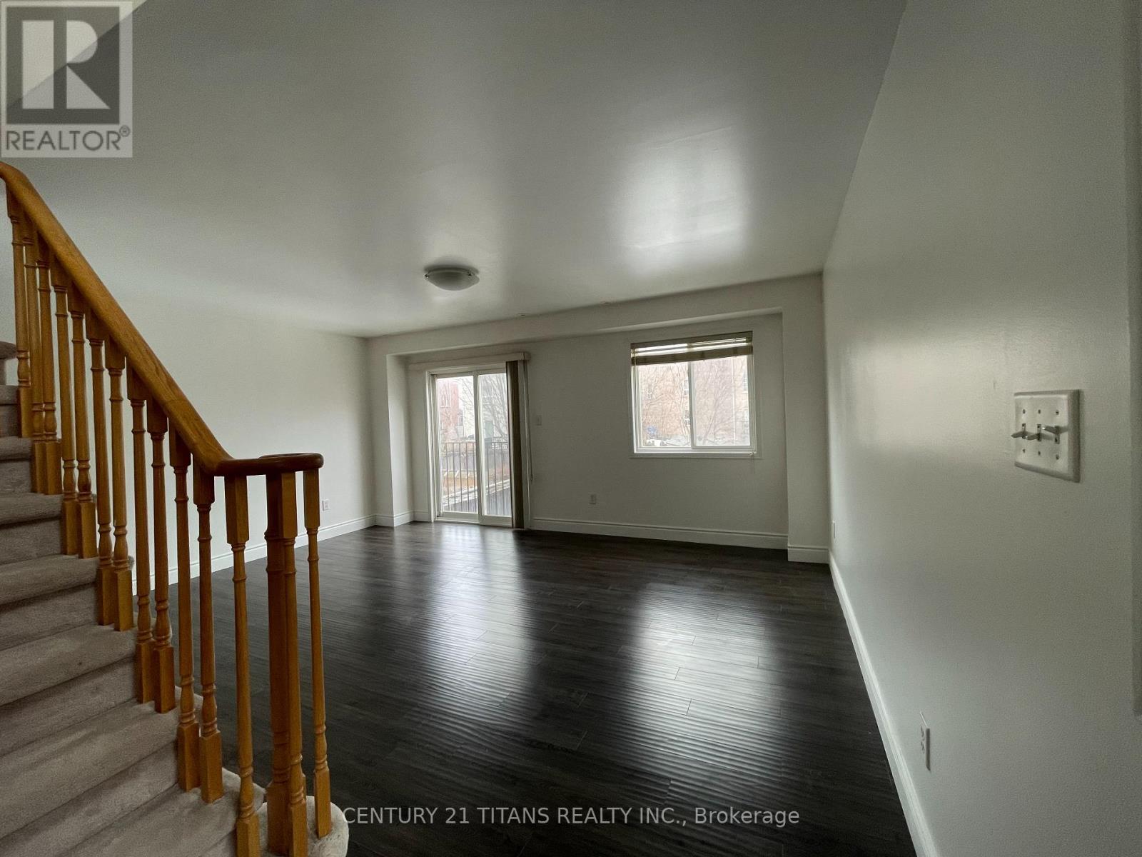 Upper - 11 Etienne Street, Toronto, Ontario  M1L 0A2 - Photo 5 - E13212198