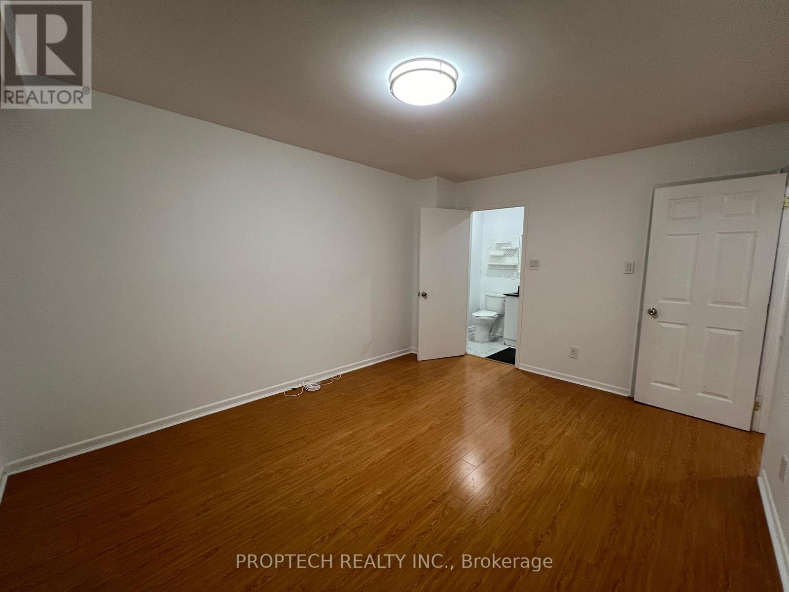 34 Broomfield Drive, Toronto, Ontario  M1S 2W1 - Photo 9 - E13212230