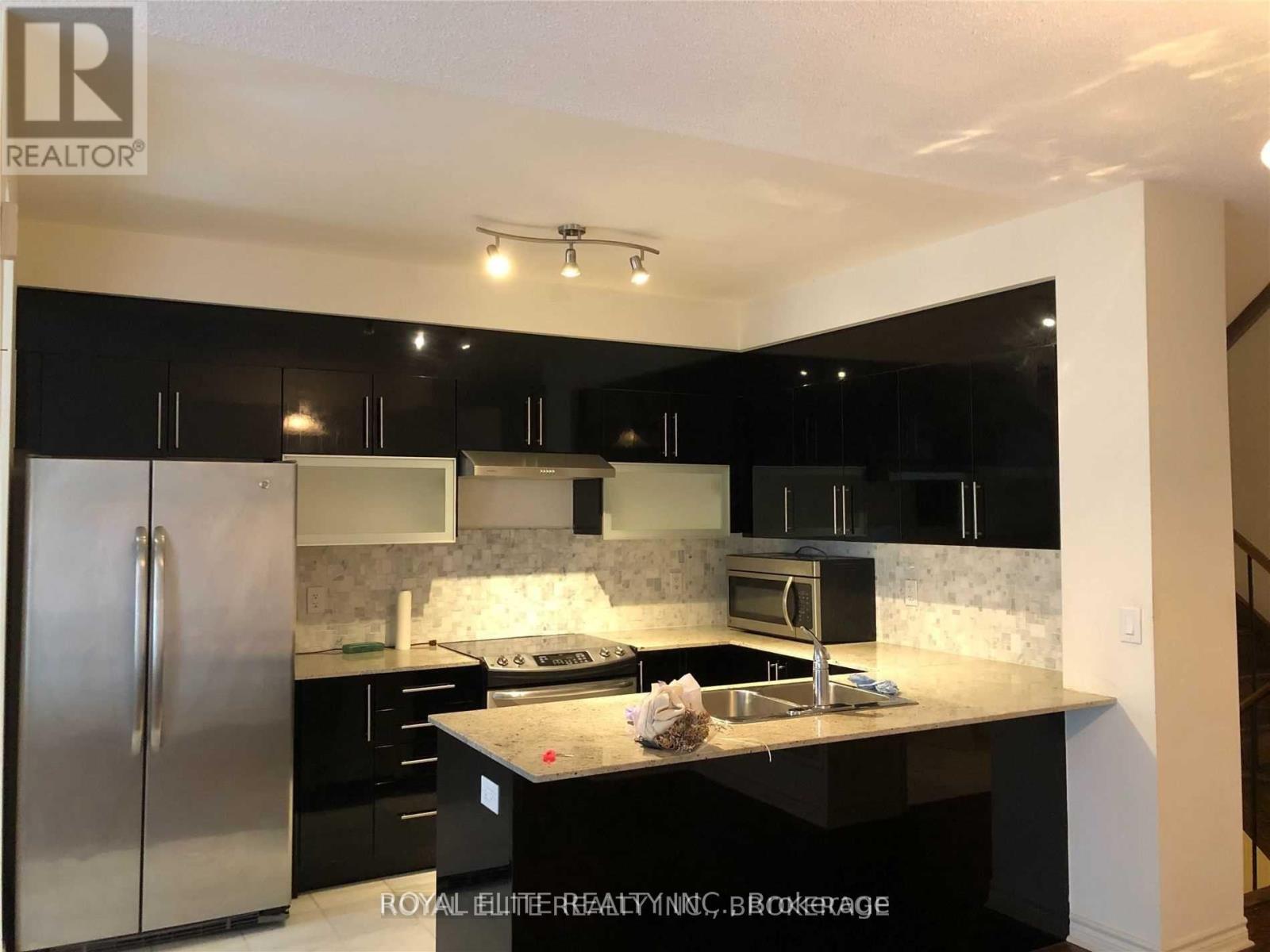 42 - 7 Brighton Place, Vaughan (Crestwood-Springfarm-Yorkhill), Ontario  L4J 0H1 - Photo 10 - N13212208