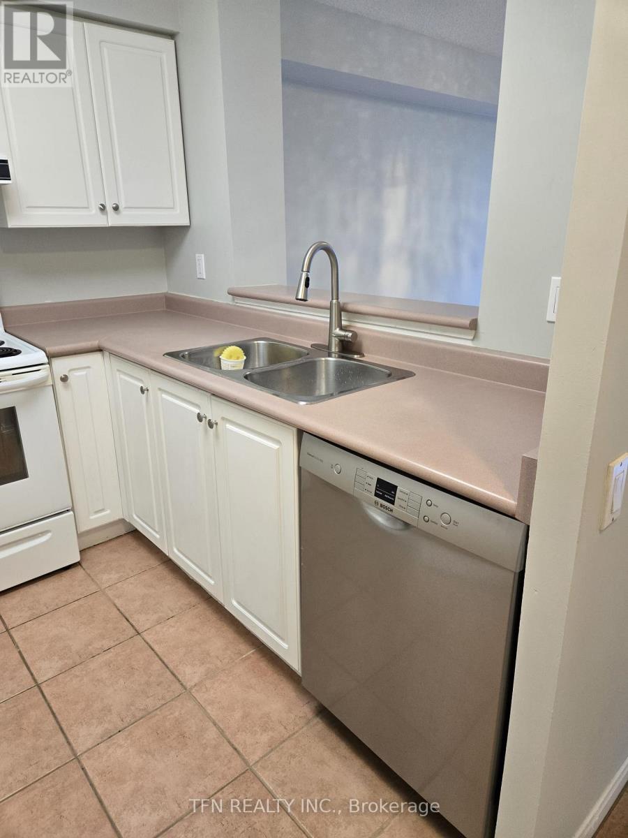 309 - 1 Emerald Lane, Vaughan, Ontario  L4J 8N2 - Photo 7 - N13212228