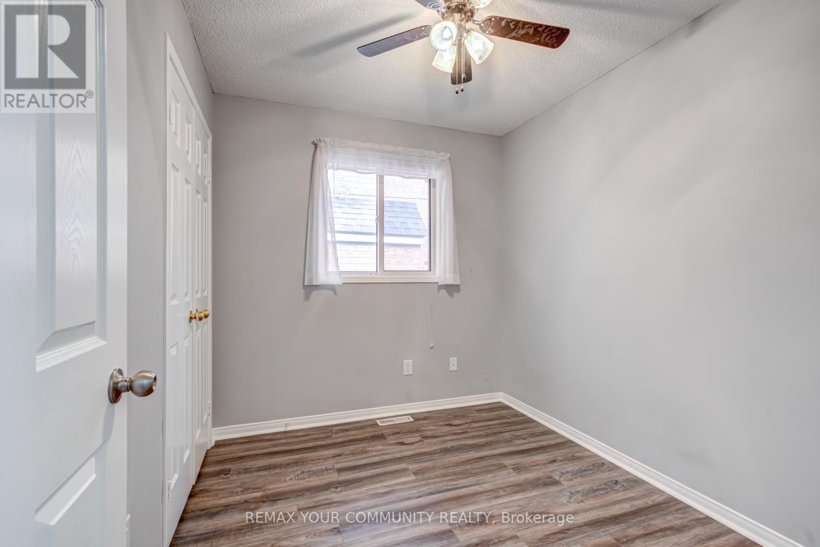 47 Mcveigh Drive, Barrie, Ontario  L4N 7E4 - Photo 13 - S13212216