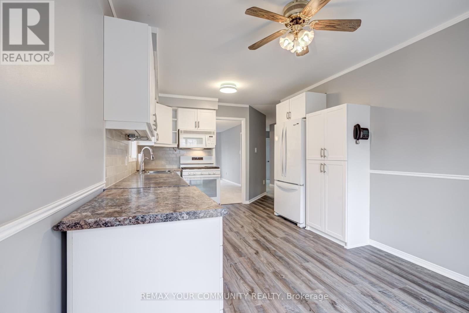 47 Mcveigh Drive, Barrie, Ontario  L4N 7E4 - Photo 8 - S13212216