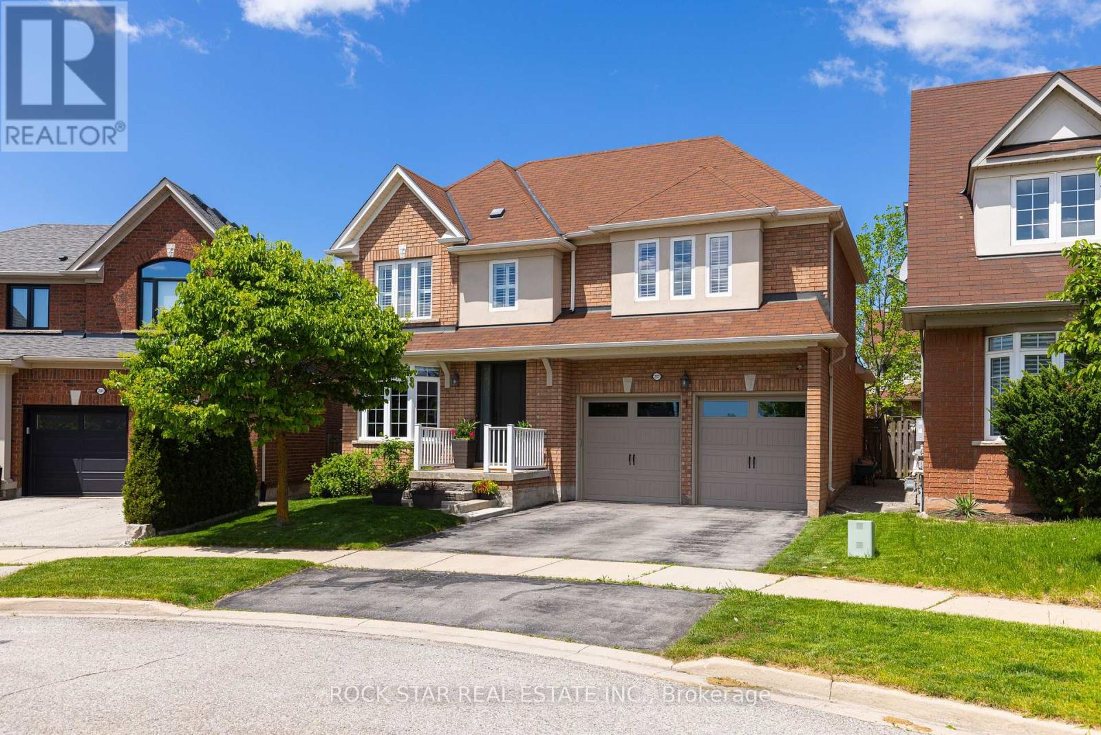 2277 BLUE OAK CIRCLE, Oakville, Ontario