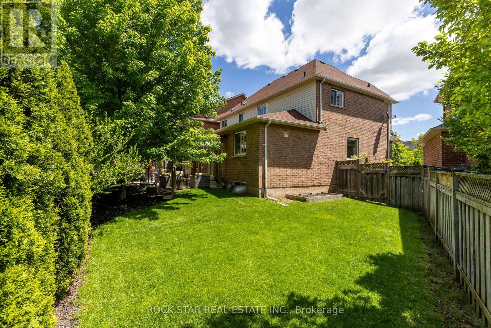 2277 Blue Oak Circle, Oakville, Ontario  L6M 5J4 - Photo 5 - W13212170