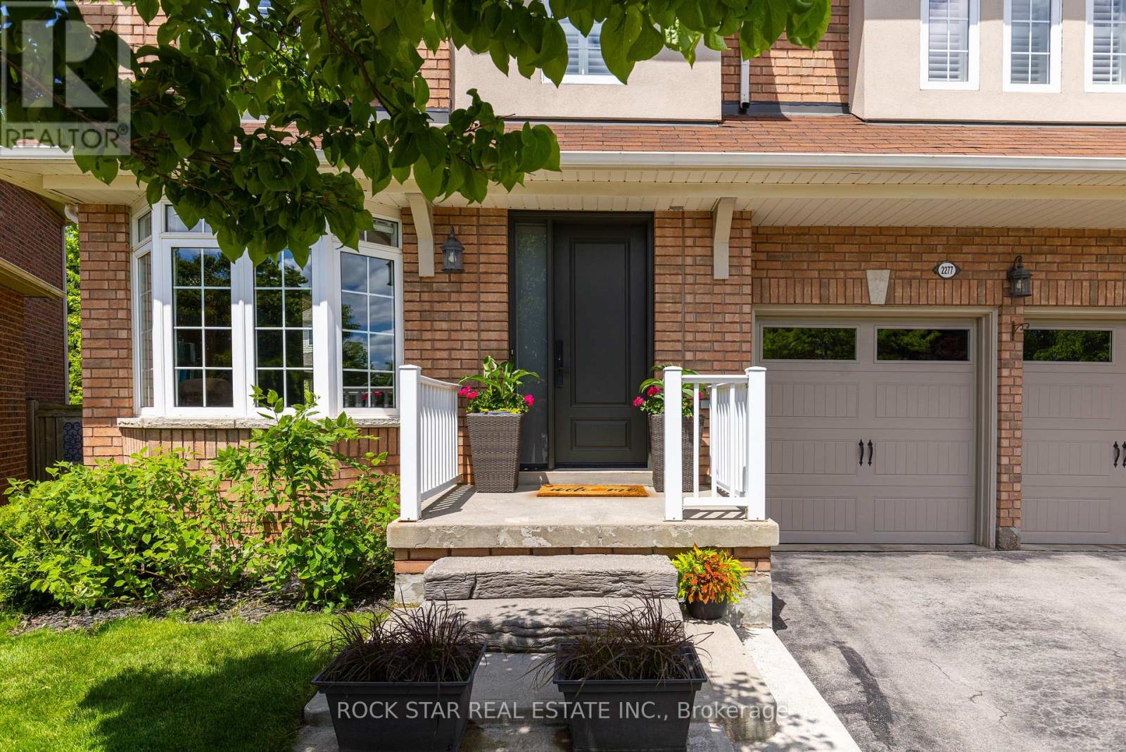 2277 Blue Oak Circle, Oakville, Ontario  L6M 5J4 - Photo 6 - W13212170