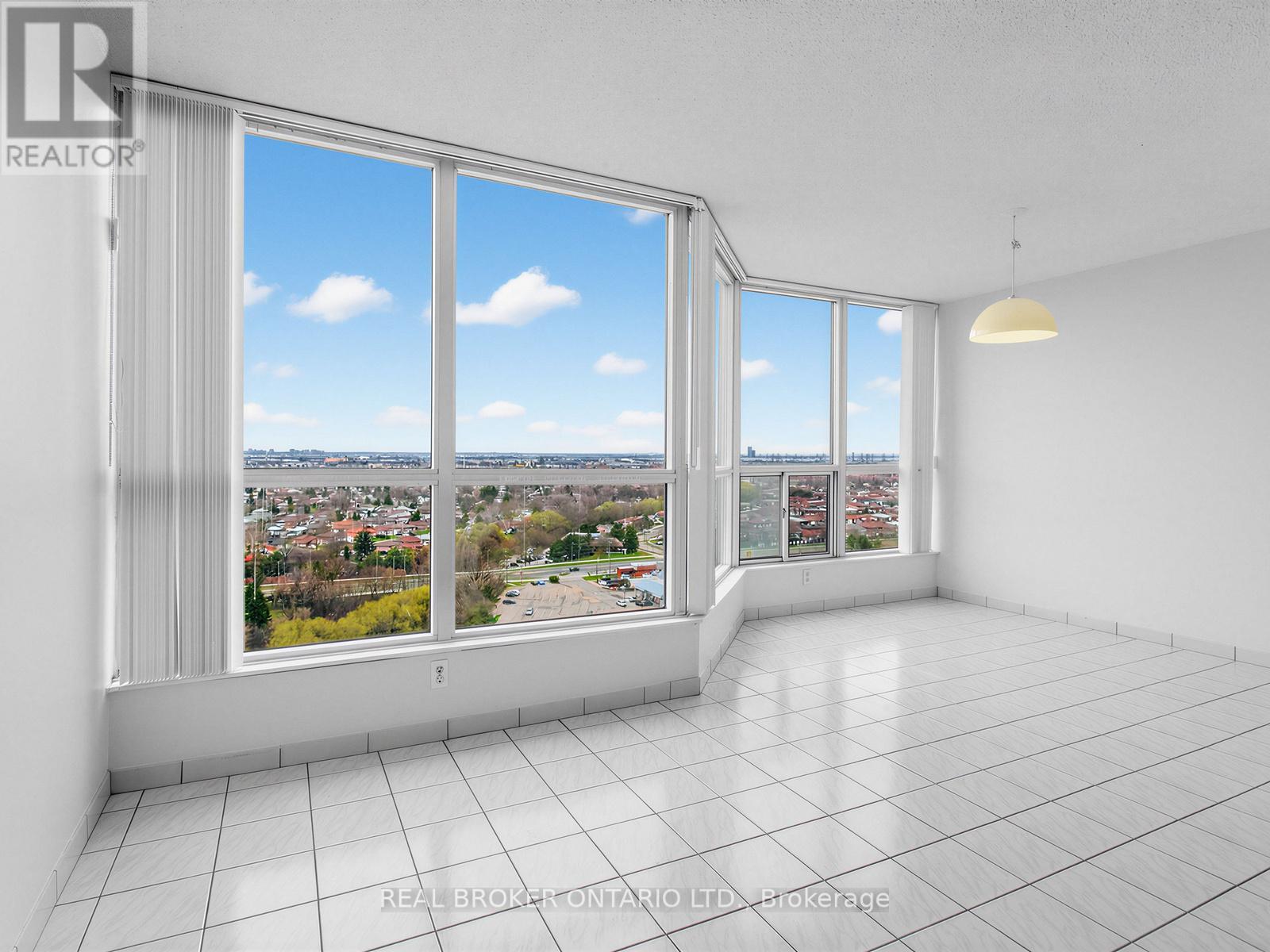 2106 - 3 Rowntree Road, Toronto, Ontario  M9V 5G8 - Photo 6 - W13212176