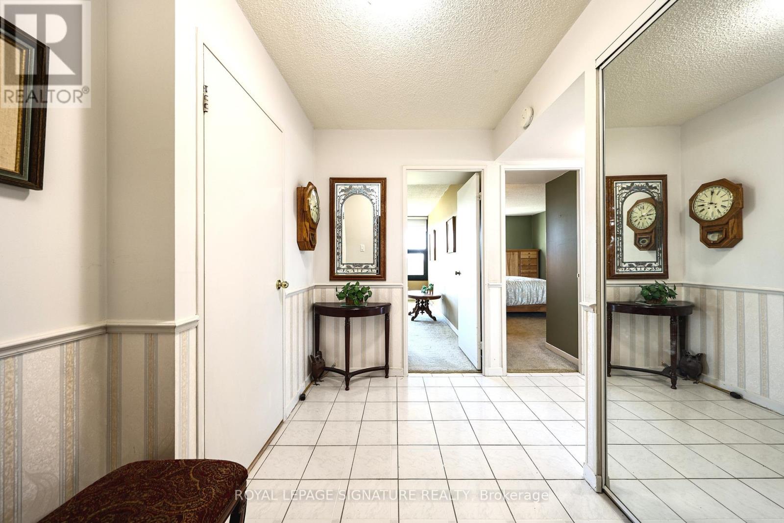 803 - 1300 Bloor Street, Mississauga, Ontario  L4Y 3Z2 - Photo 5 - W13212204