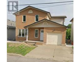 UPPER - 21 BALL AVENUE E, St. Catharines, Ontario