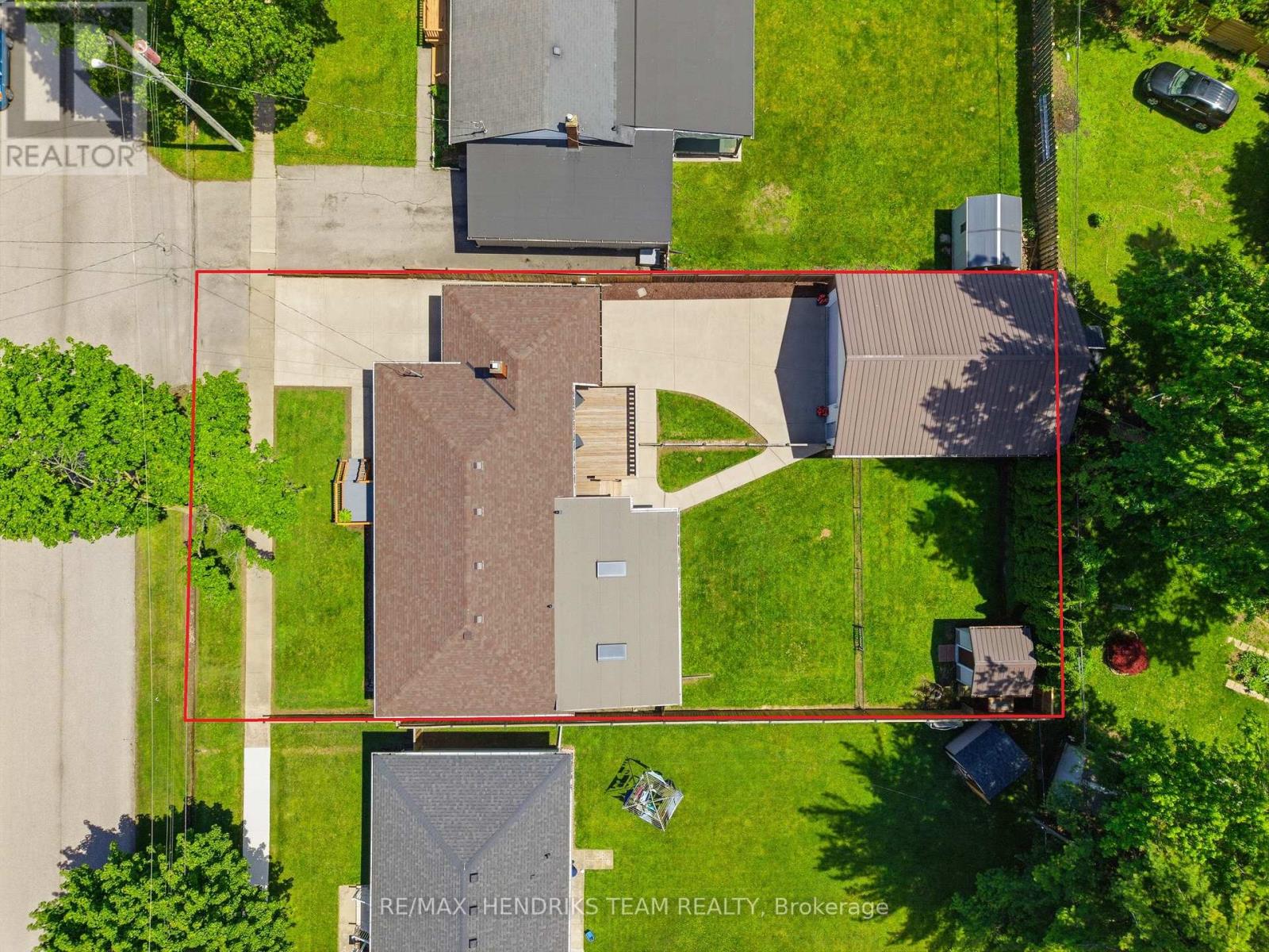 17 Sullivan Drive, St. Catharines (Lakeport), Ontario  L2N 1K3 - Photo 39 - X13212242