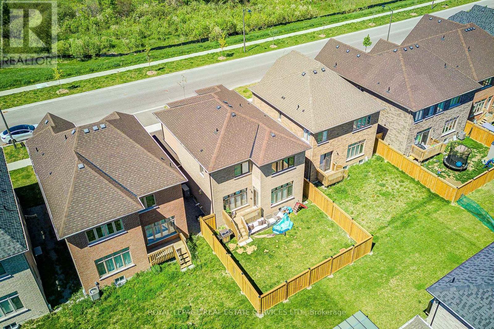 25 Garrett Styles Drive, Georgina, Ontario  L4P 2E7 - Photo 47 - N13210214
