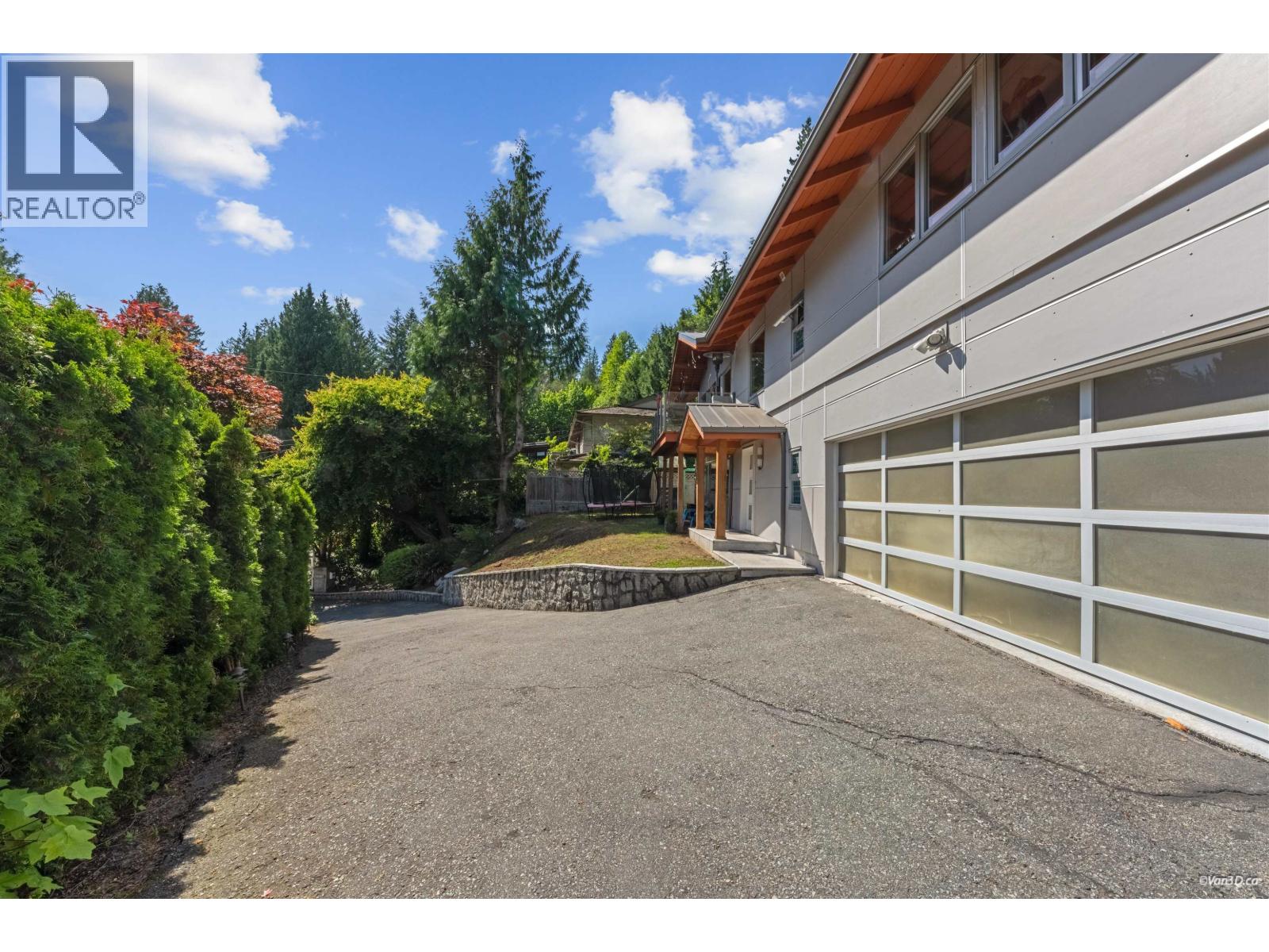 3907 Bayridge Place, West Vancouver, British Columbia  V7V 3K2 - Photo 25 - R3128024