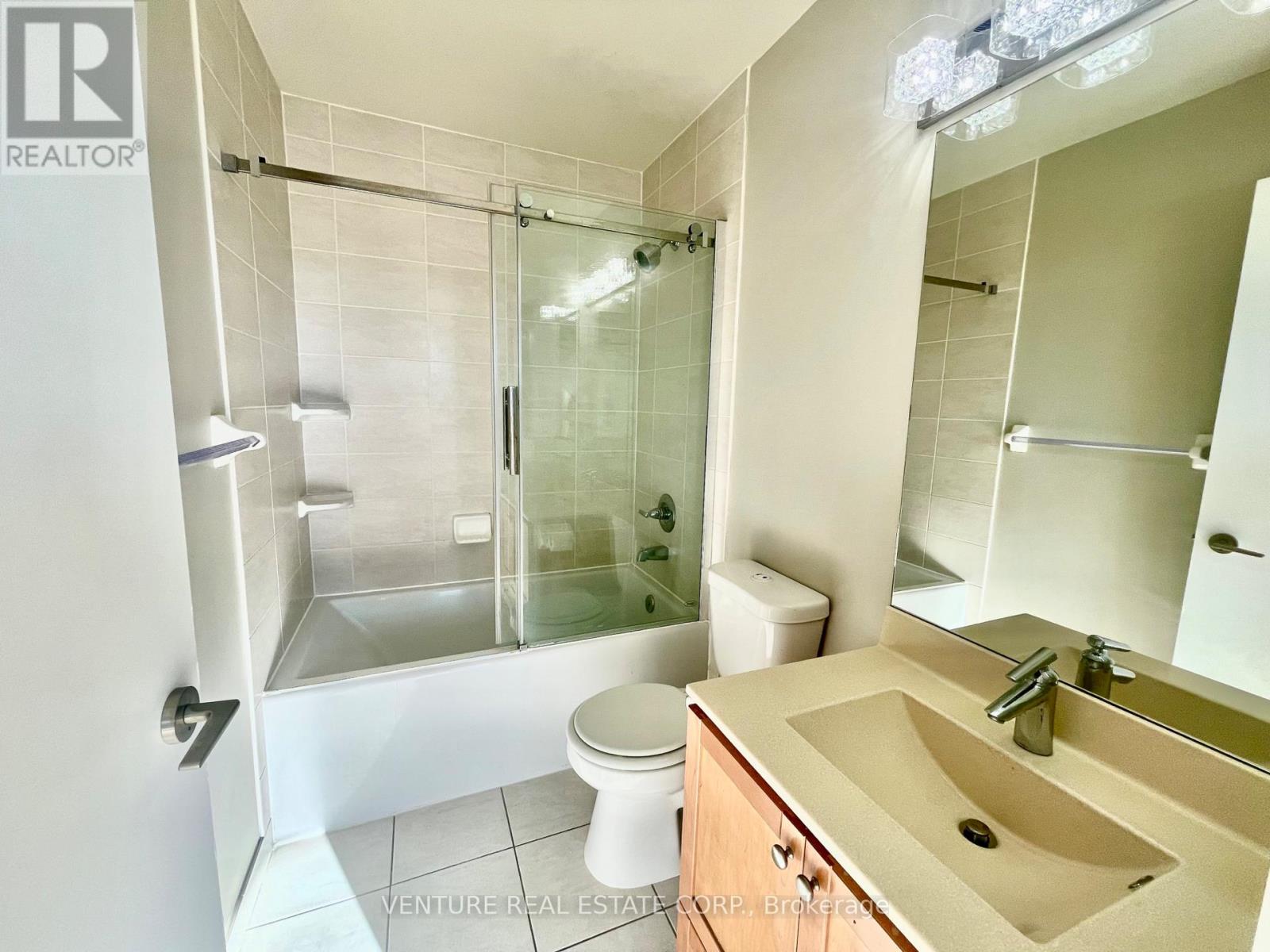 617 - 135 Village Green Square, Toronto, Ontario  M1S 0G4 - Photo 12 - E13212238