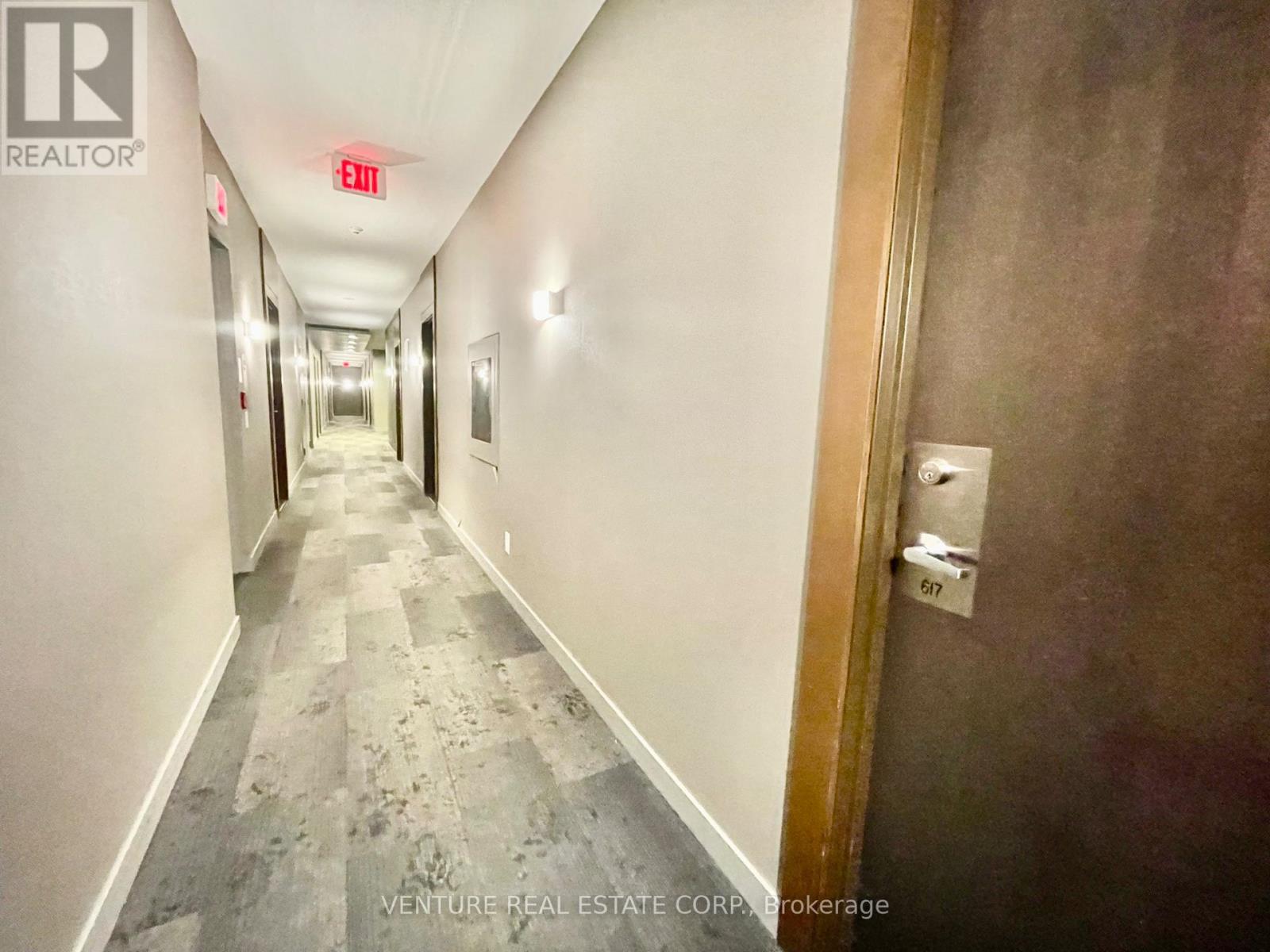 617 - 135 Village Green Square, Toronto, Ontario  M1S 0G4 - Photo 5 - E13212238