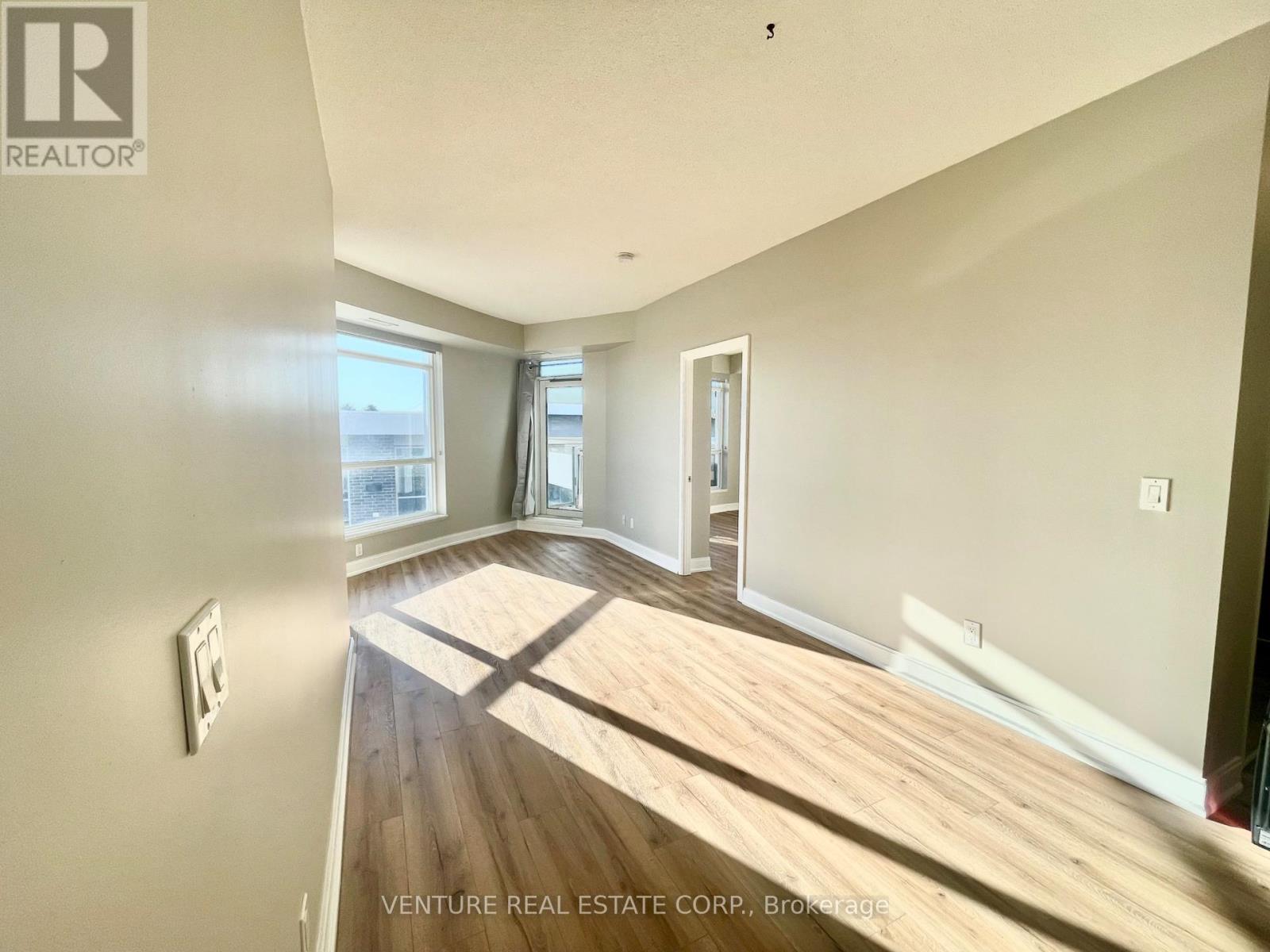 617 - 135 Village Green Square, Toronto, Ontario  M1S 0G4 - Photo 9 - E13212238