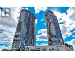 617 - 135 VILLAGE GREEN SQUARE, Toronto, Ontario
