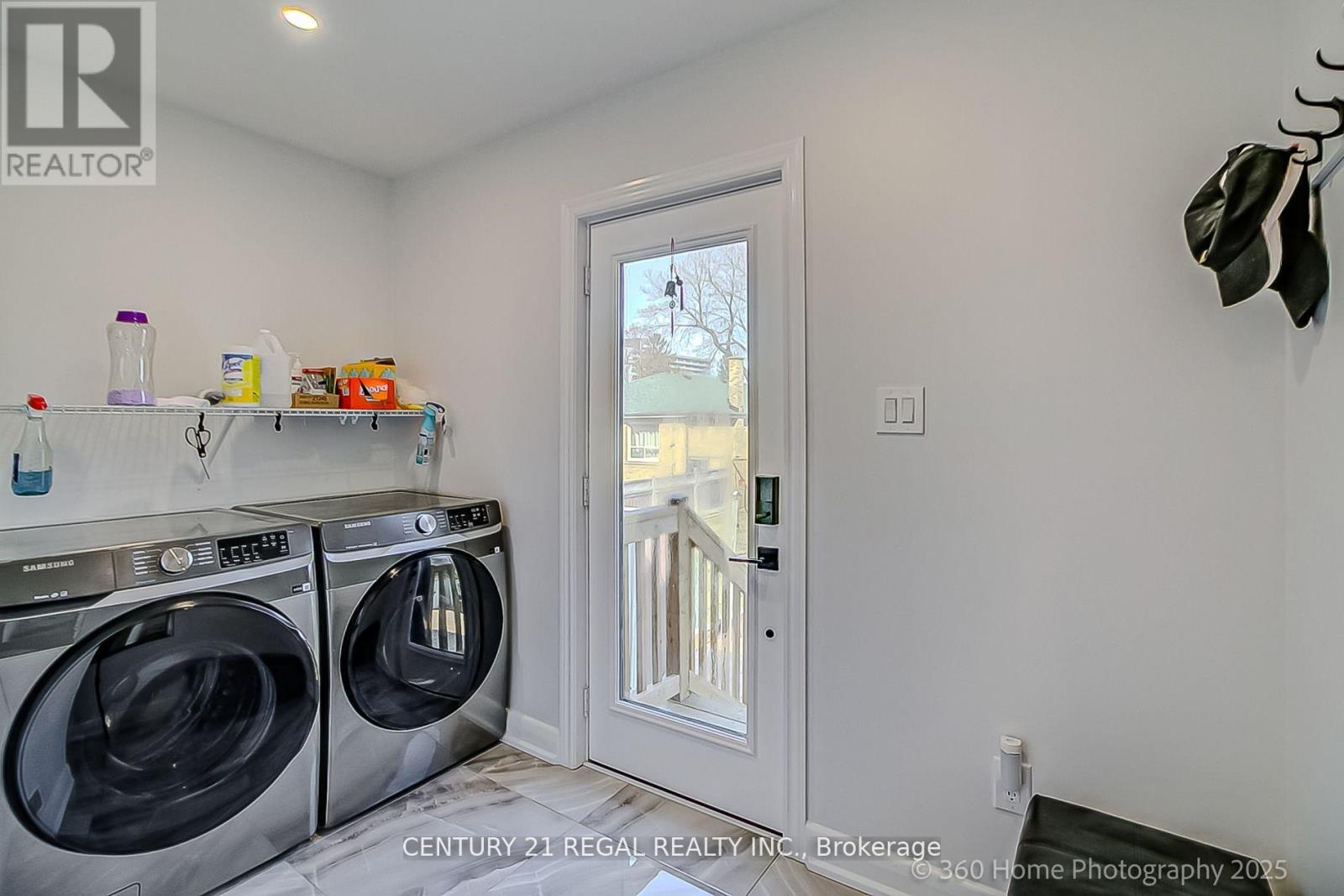 17 Electro Road, Toronto (Wexford-Maryvale), Ontario  M1R 2A6 - Photo 14 - E13212268