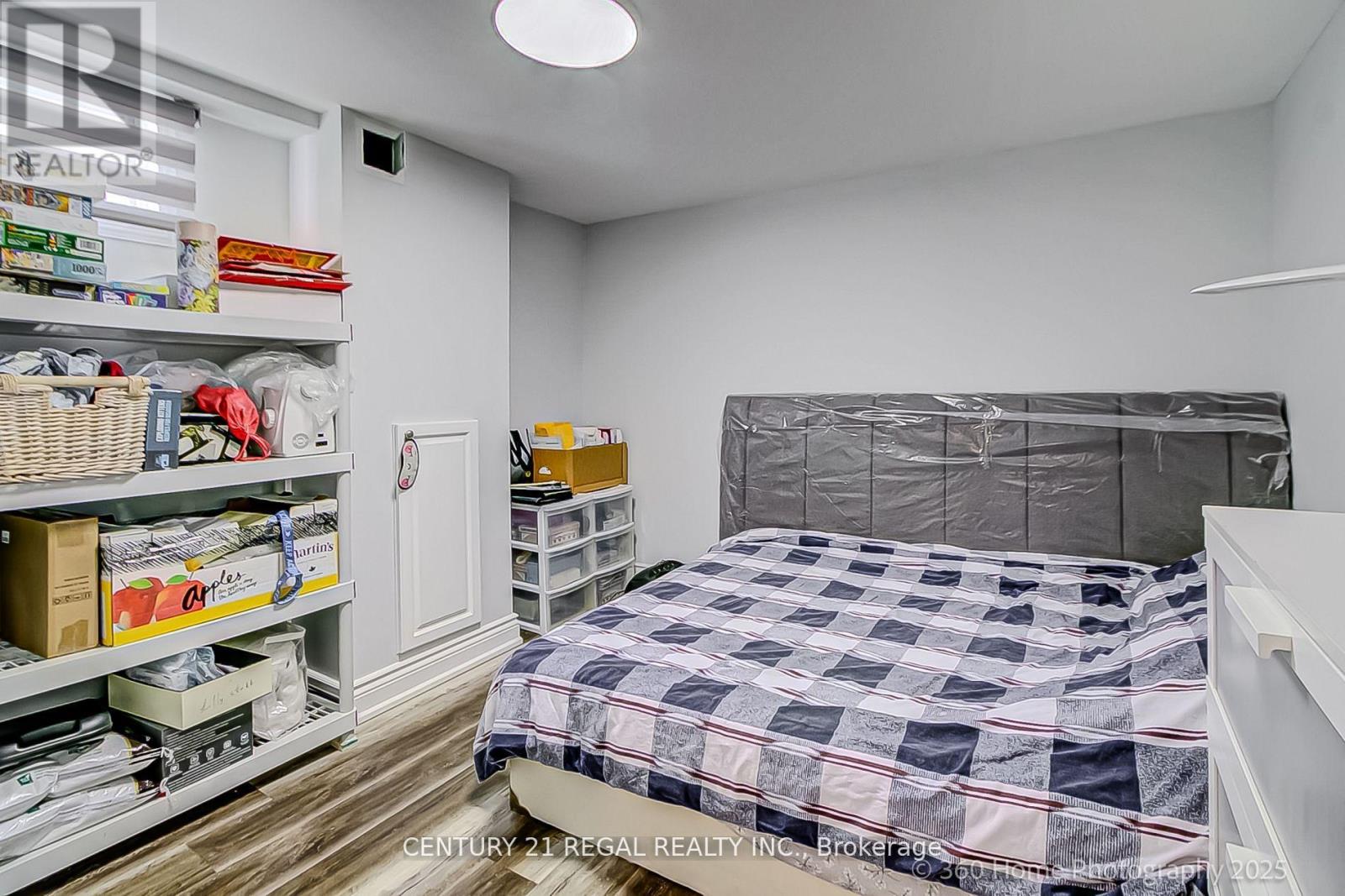 17 Electro Road, Toronto (Wexford-Maryvale), Ontario  M1R 2A6 - Photo 19 - E13212268