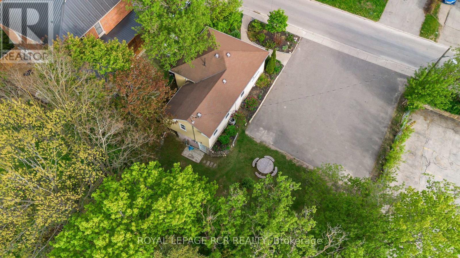 16 Church Street, Orangeville, Ontario  L9W 1N2 - Photo 14 - W12951632