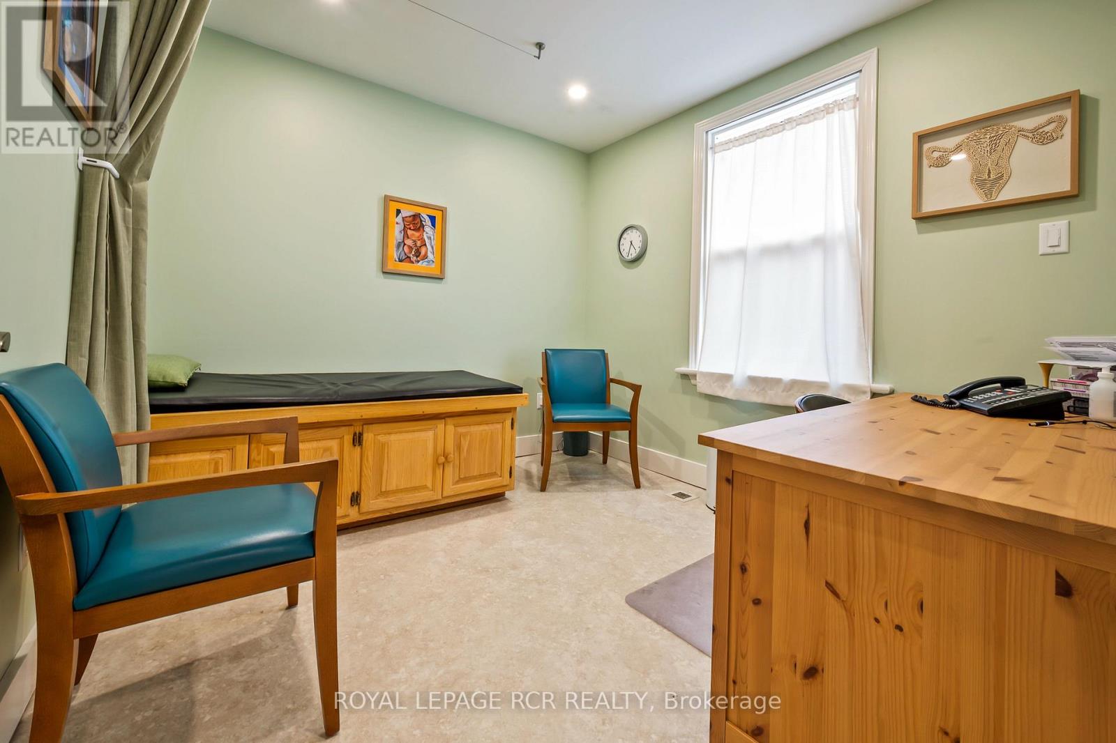 16 Church Street, Orangeville, Ontario  L9W 1N2 - Photo 8 - W12951632