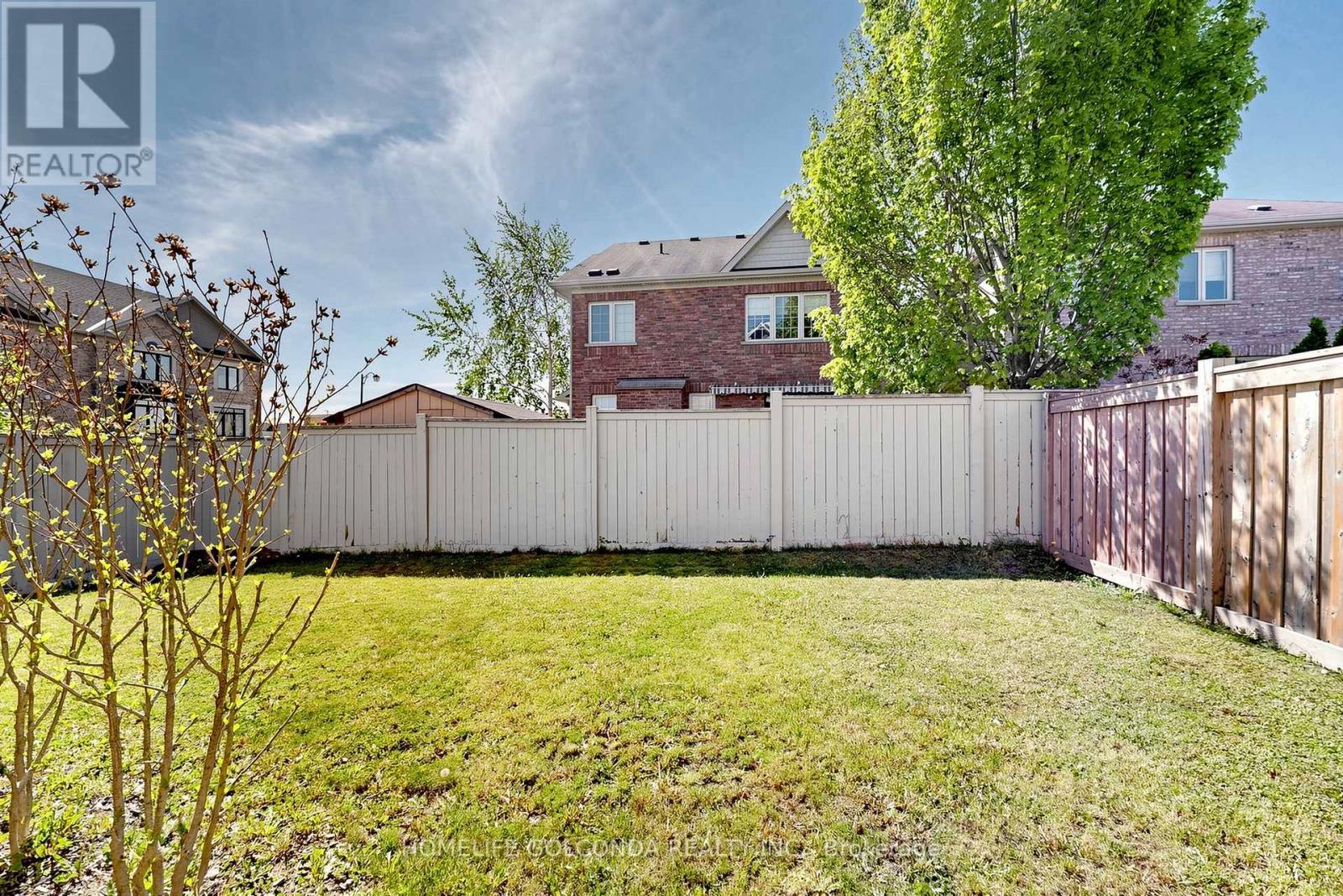 84 Pavlova Crescent, Richmond Hill, Ontario  L4E 0W1 - Photo 39 - N13212244