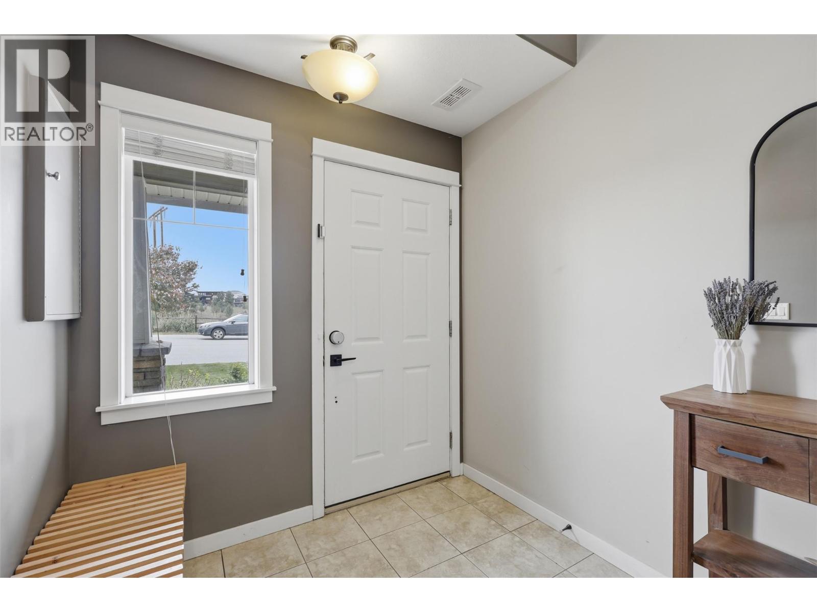 1370 Pacific Way, Kamloops, British Columbia  V2E 0A4 - Photo 35 - 10389051