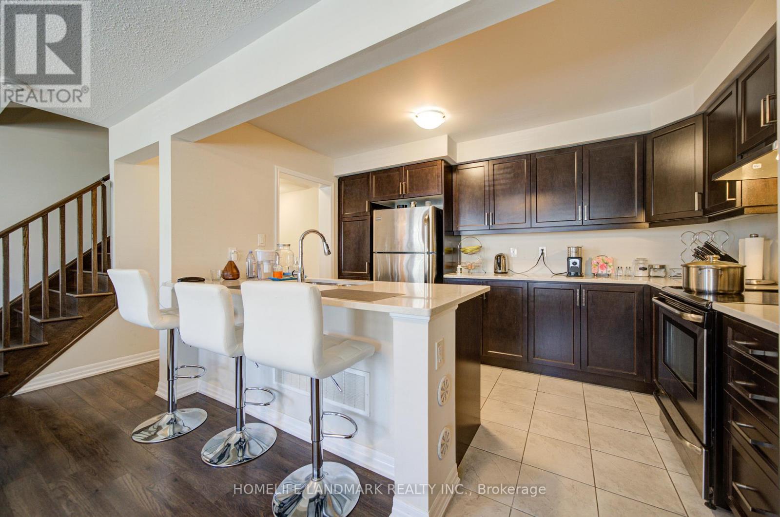 3086 Mistletoe Gardens, Oakville, Ontario  L6M 0Y7 - Photo 8 - W13212258
