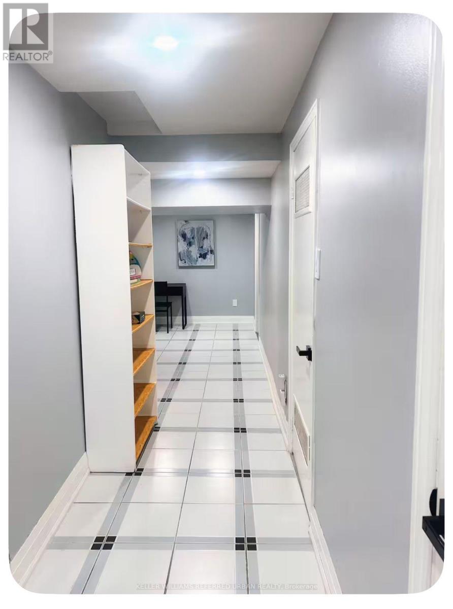 704 Bookham Crescent, Mississauga, Ontario  L4Z 1T9 - Photo 16 - W13212262