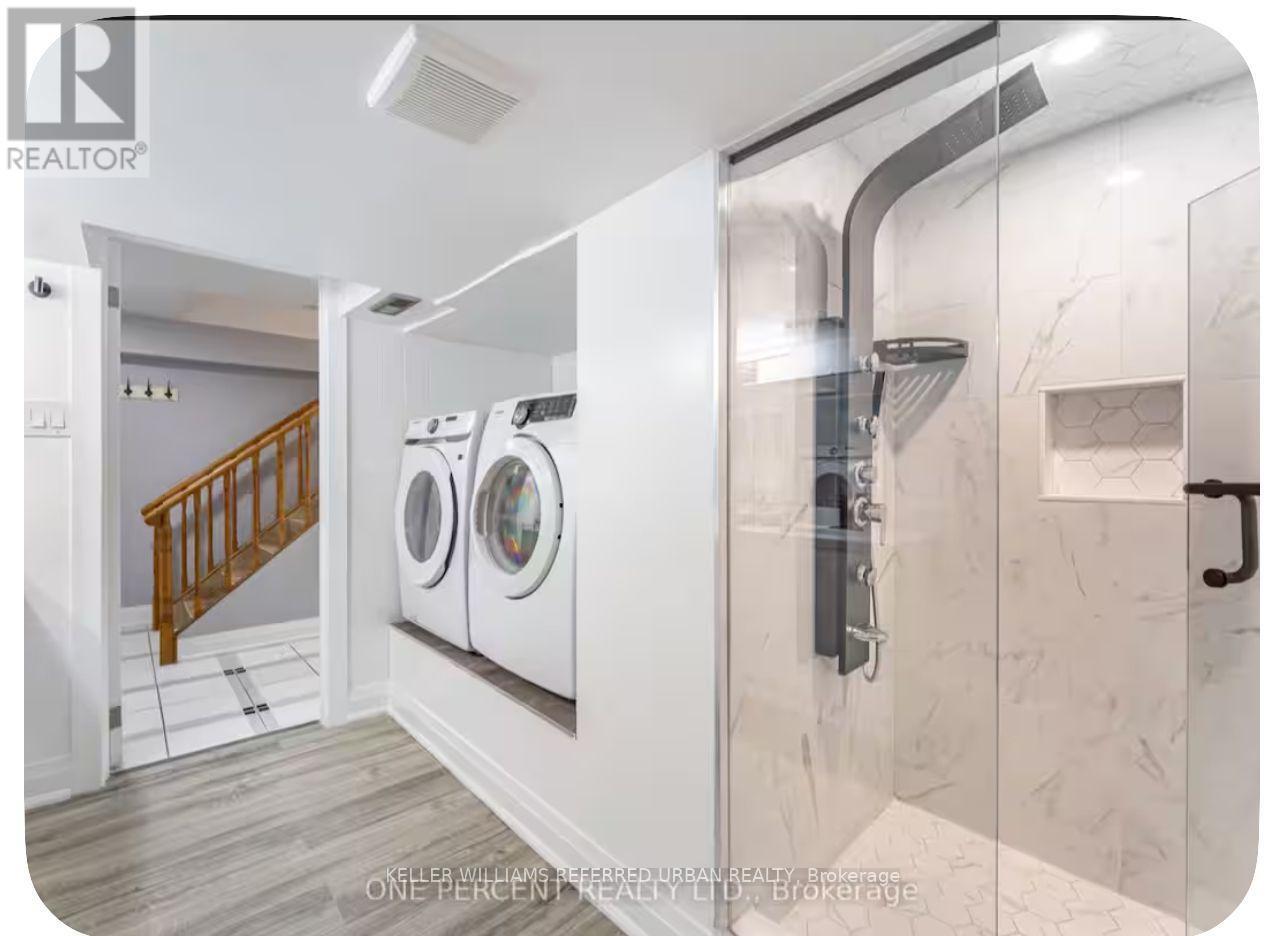 704 Bookham Crescent, Mississauga, Ontario  L4Z 1T9 - Photo 5 - W13212262