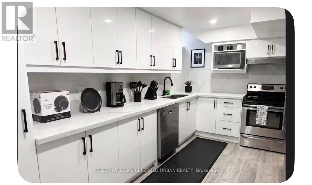 704 Bookham Crescent, Mississauga, Ontario  L4Z 1T9 - Photo 6 - W13212262