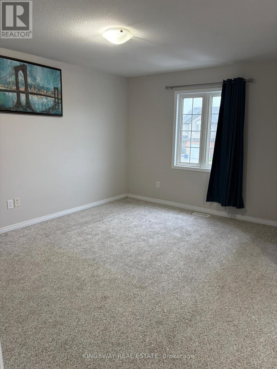42 Foxglove Crescent N, Kitchener, Ontario  N2E 3Y7 - Photo 21 - X13212236