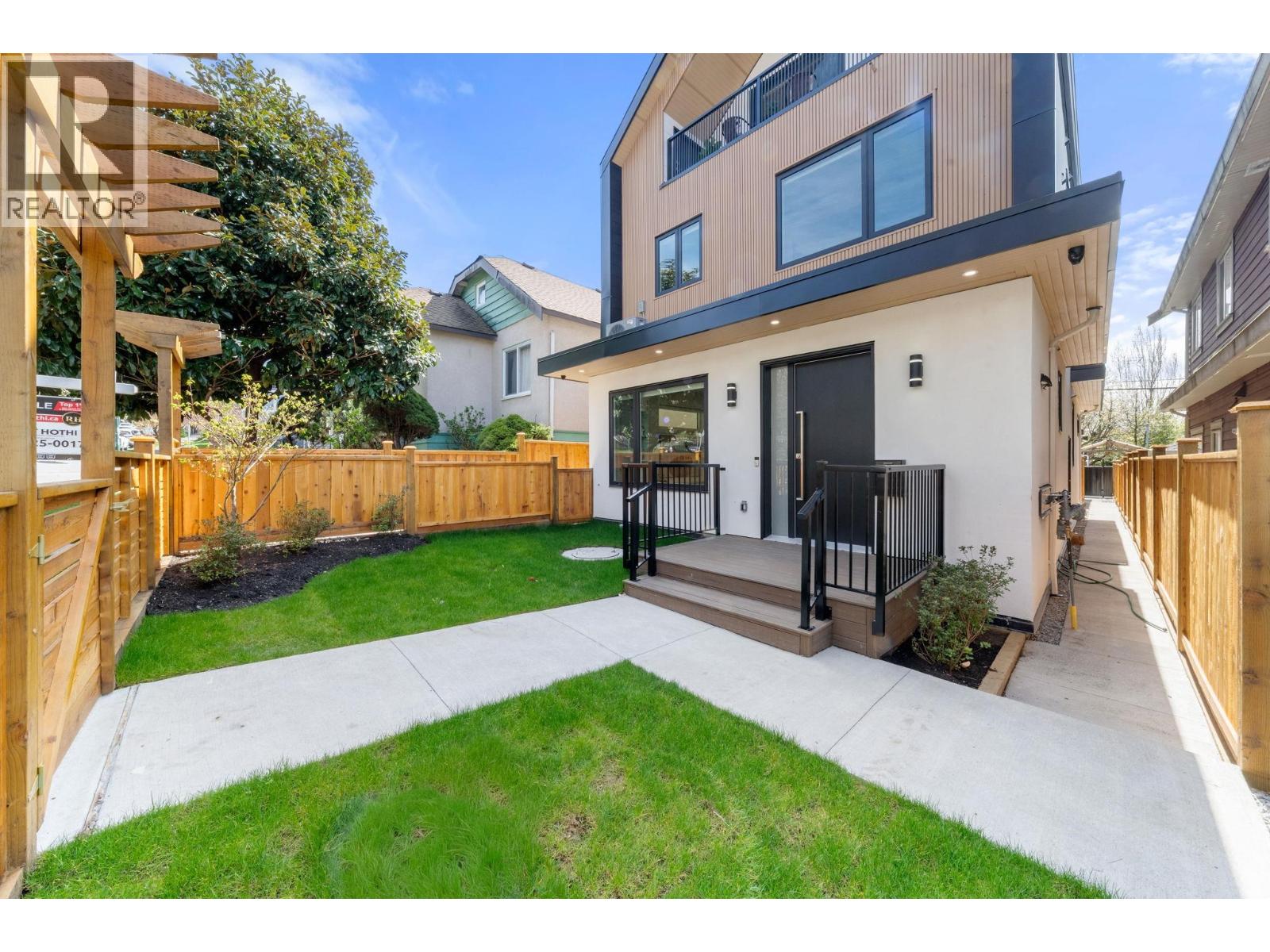 1 1582 E 2nd Avenue, Vancouver, British Columbia  V5N 1C7 - Photo 37 - R3104140
