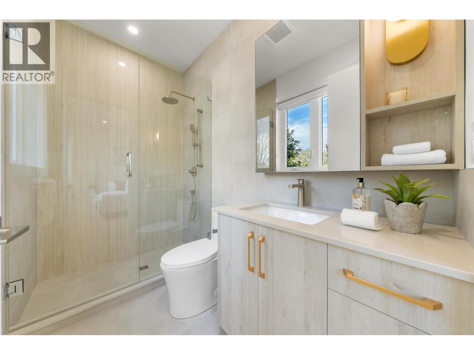 1 1582 E 2nd Avenue, Vancouver, British Columbia  V5N 1C7 - Photo 29 - R3104140