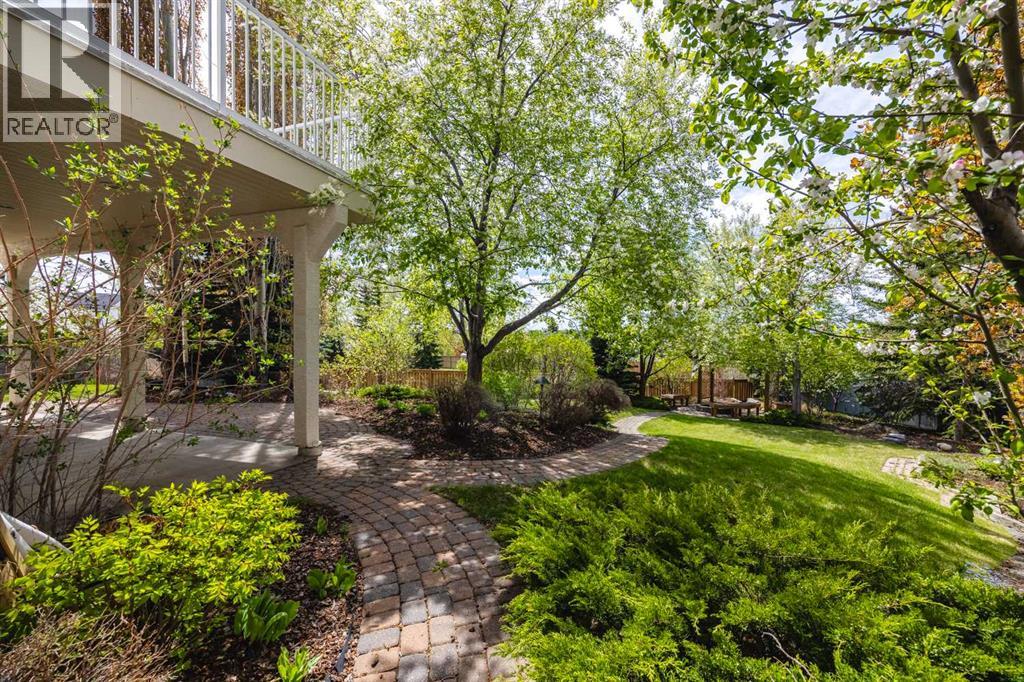 121 Scenic View Bay NW, Calgary, Alberta  T3L 1Z7 - Photo 44 - A2315833