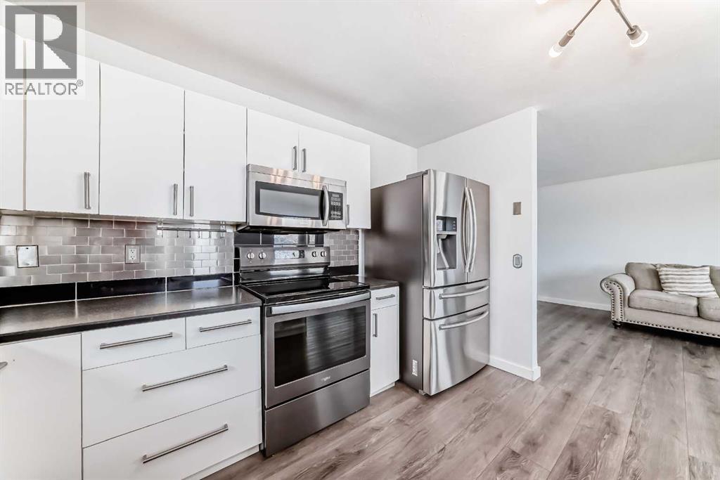 6824 Temple Drive Ne, Calgary, Alberta  T1Y 4X8 - Photo 8 - A2309613