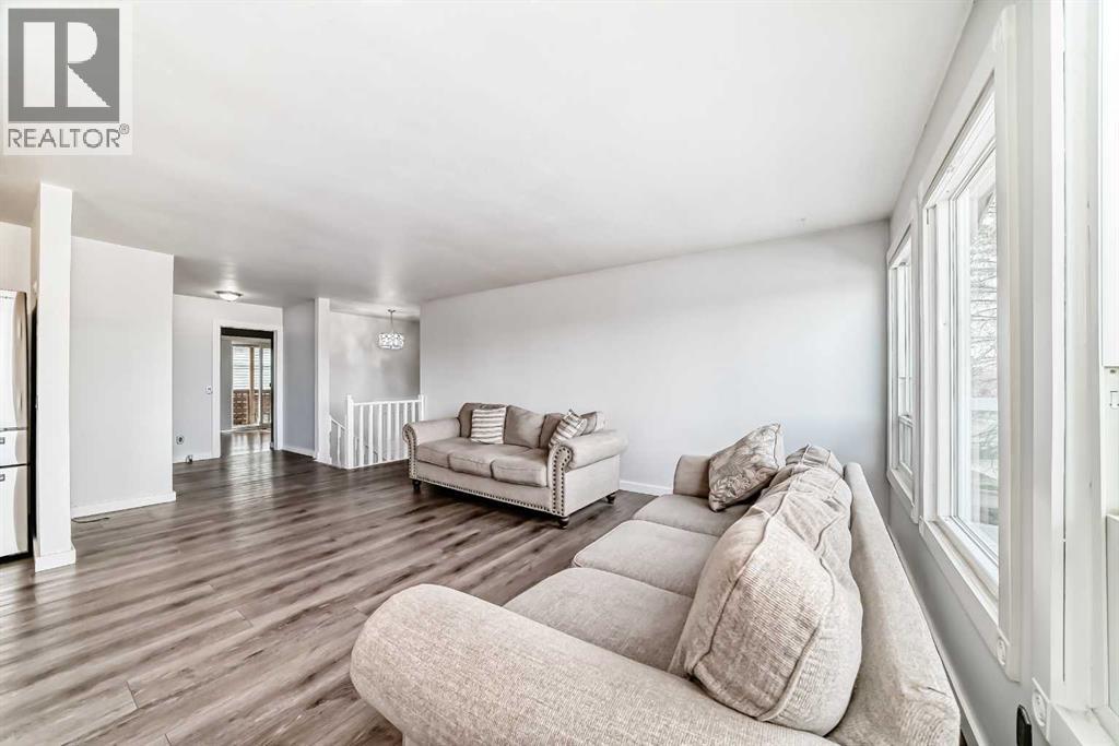 6824 Temple Drive Ne, Calgary, Alberta  T1Y 4X8 - Photo 14 - A2309613