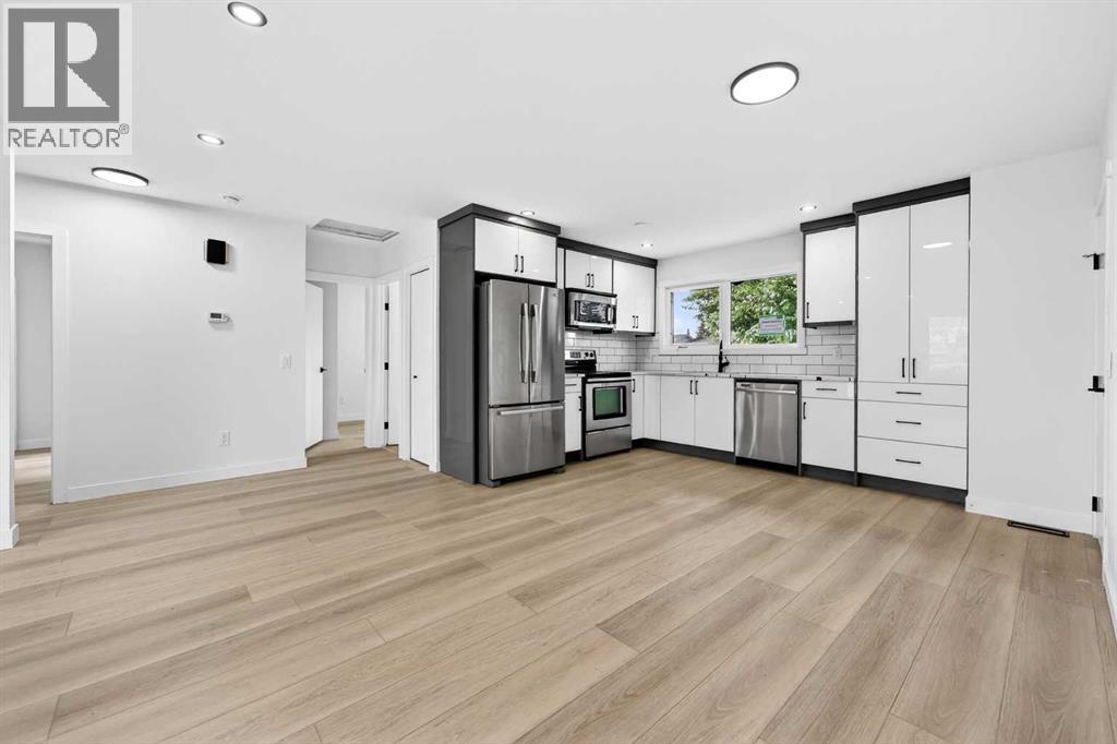5423 Madigan Drive Ne, Calgary, Alberta T2A 5T5 - Photo 6 - A2315979