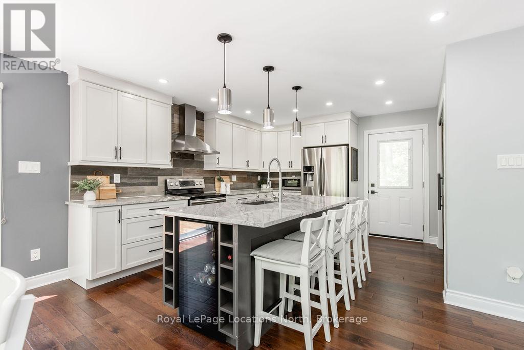 1 Iroquois Ridge, Oro-Medonte, Ontario  L0K 1E0 - Photo 9 - S13211698