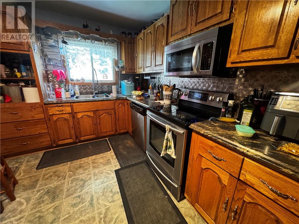 1381 Marcel Street, Sudbury, Ontario  P3E 4G2 - Photo 8 - 2128020