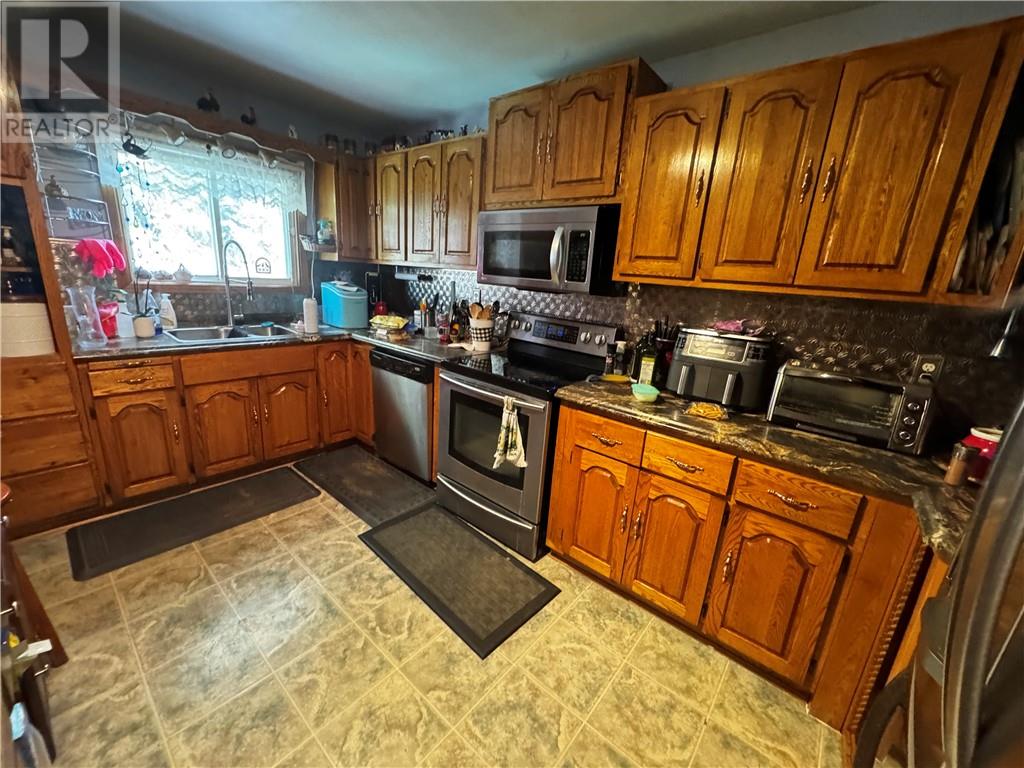 1381 Marcel Street, Sudbury, Ontario  P3E 4G2 - Photo 7 - 2128020