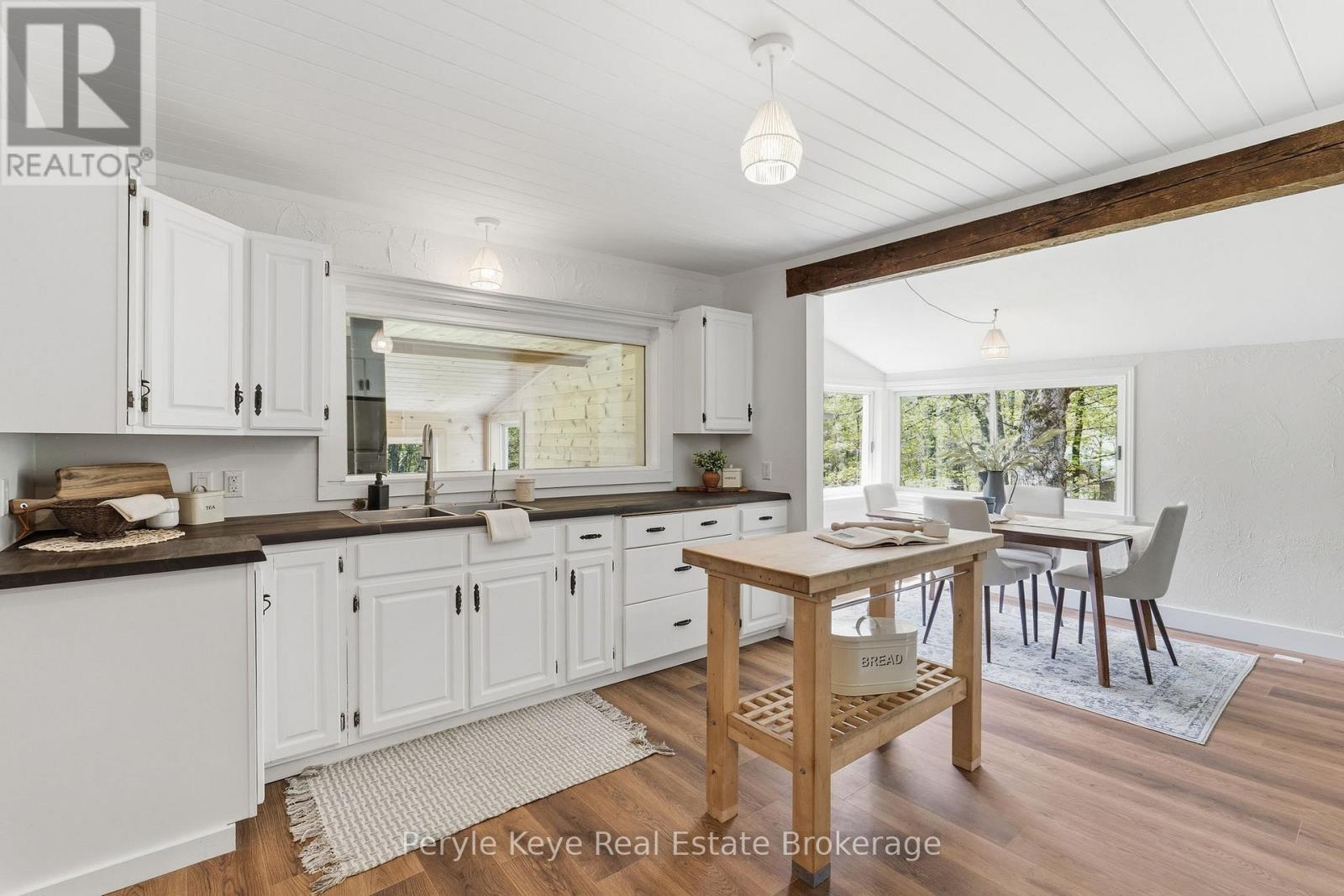 1424 Hekkla Road, Muskoka Lakes, Ontario  P0C 1J0 - Photo 14 - X13212328