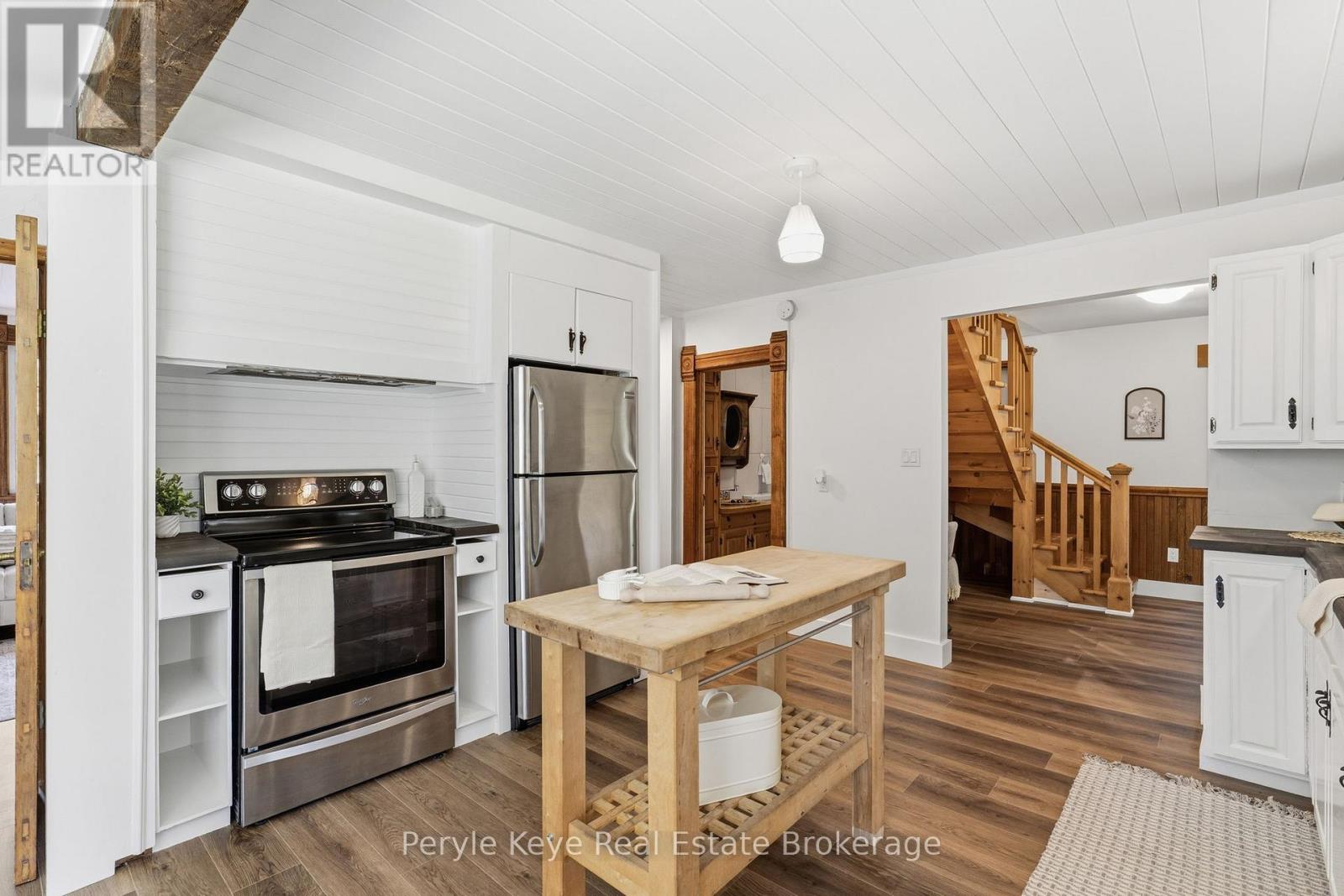 1424 Hekkla Road, Muskoka Lakes, Ontario  P0C 1J0 - Photo 15 - X13212328