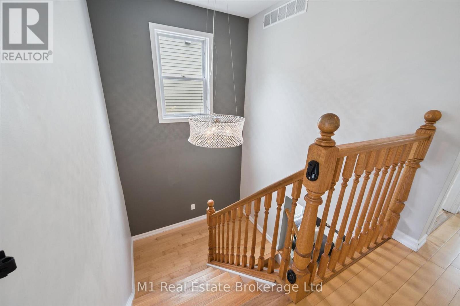 668 Jacob Lane, Waterloo, Ontario  N2V 2G9 - Photo 29 - X13212380