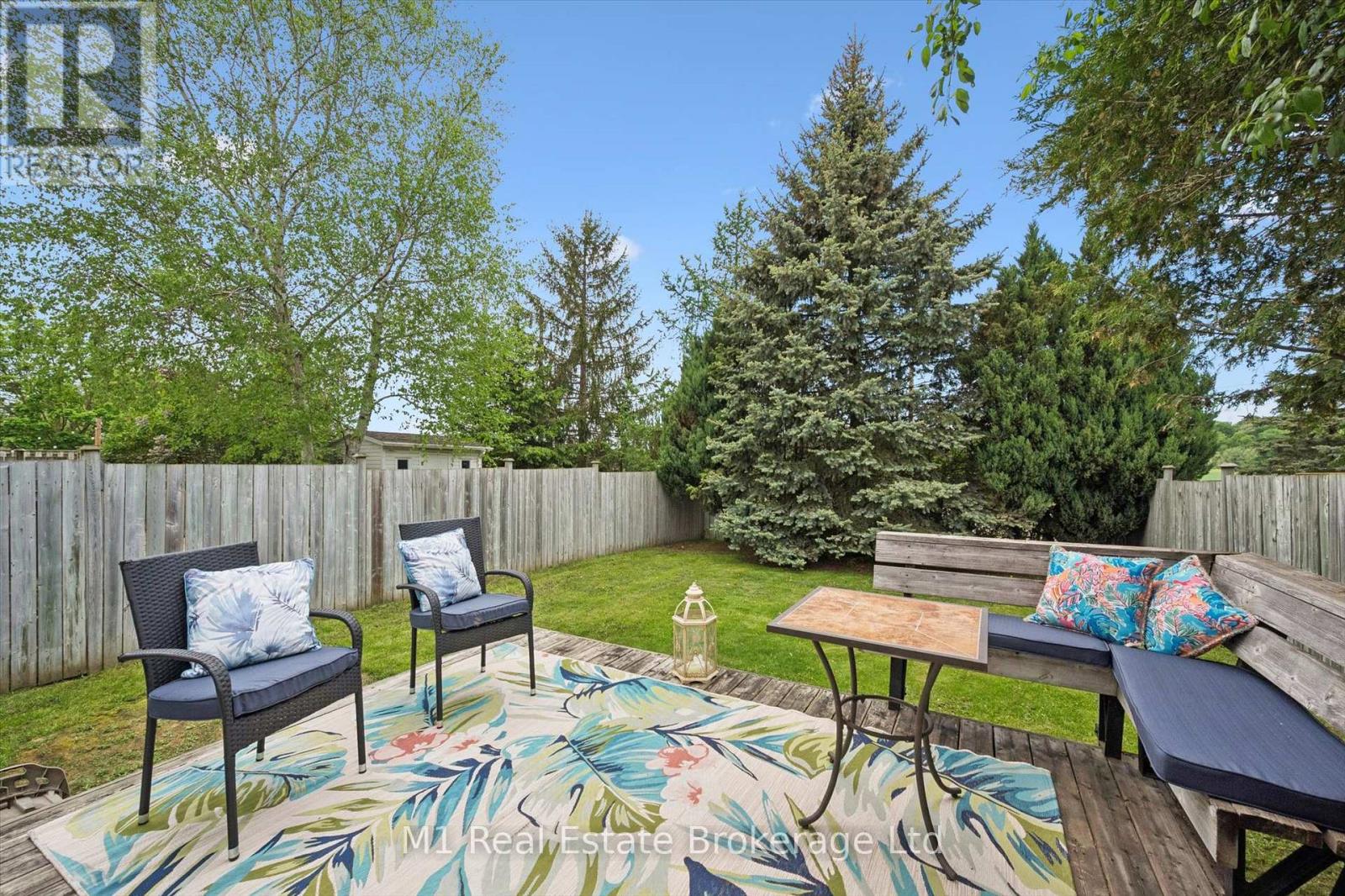 668 Jacob Lane, Waterloo, Ontario  N2V 2G9 - Photo 3 - X13212380