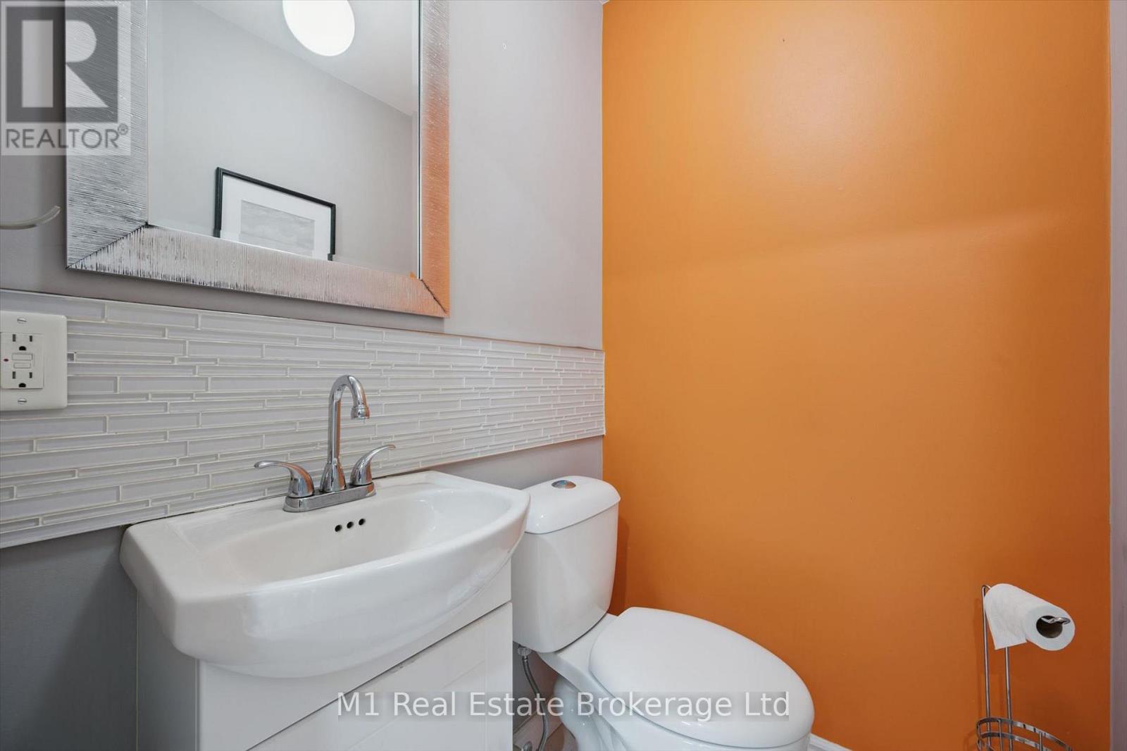 668 Jacob Lane, Waterloo, Ontario  N2V 2G9 - Photo 32 - X13212380