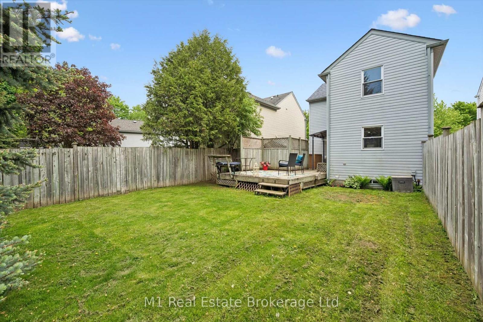 668 Jacob Lane, Waterloo, Ontario  N2V 2G9 - Photo 36 - X13212380