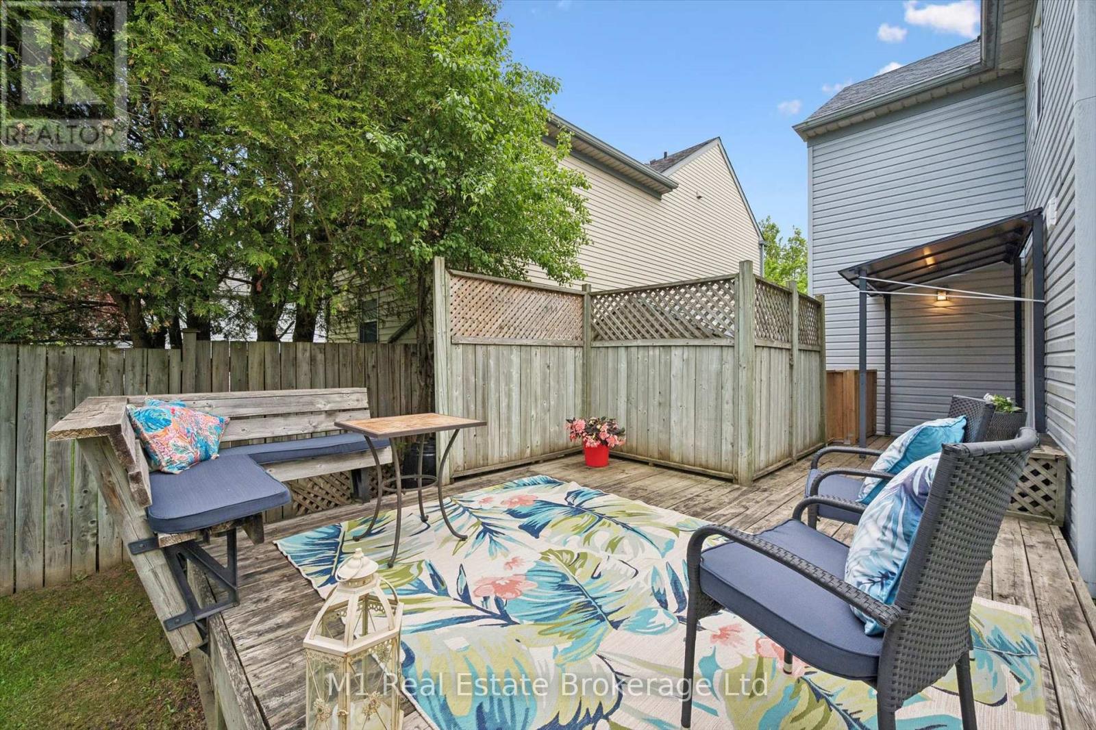 668 Jacob Lane, Waterloo, Ontario  N2V 2G9 - Photo 39 - X13212380