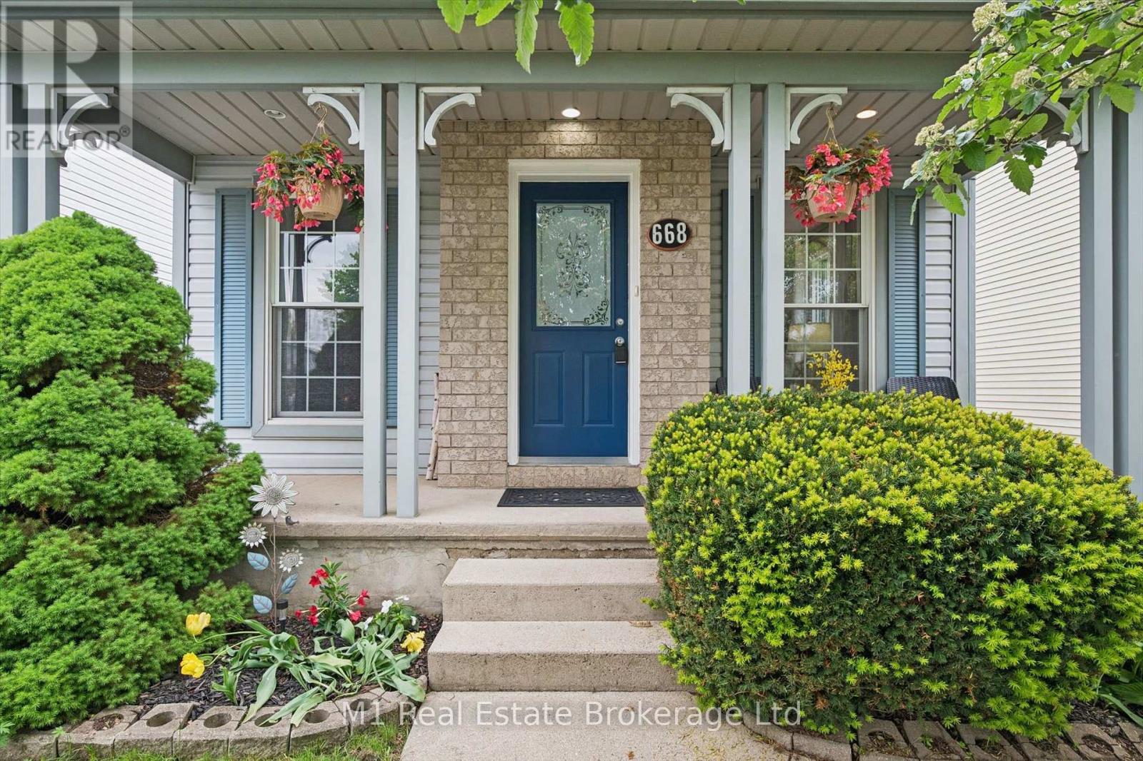 668 Jacob Lane, Waterloo, Ontario  N2V 2G9 - Photo 8 - X13212380